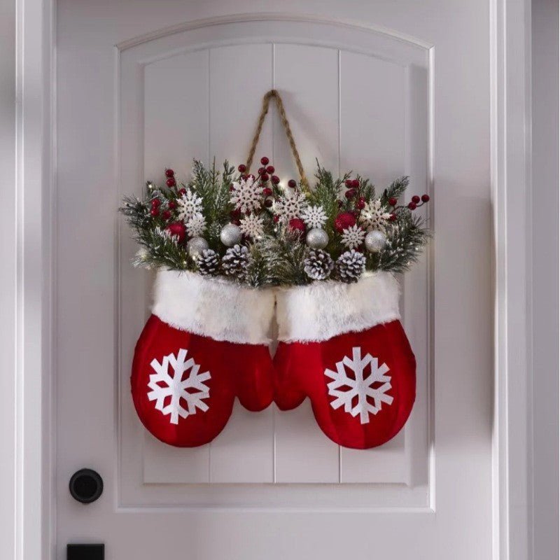 ๐๐
Christmas mitten-shaped wreath for the front door with artificial pine branches