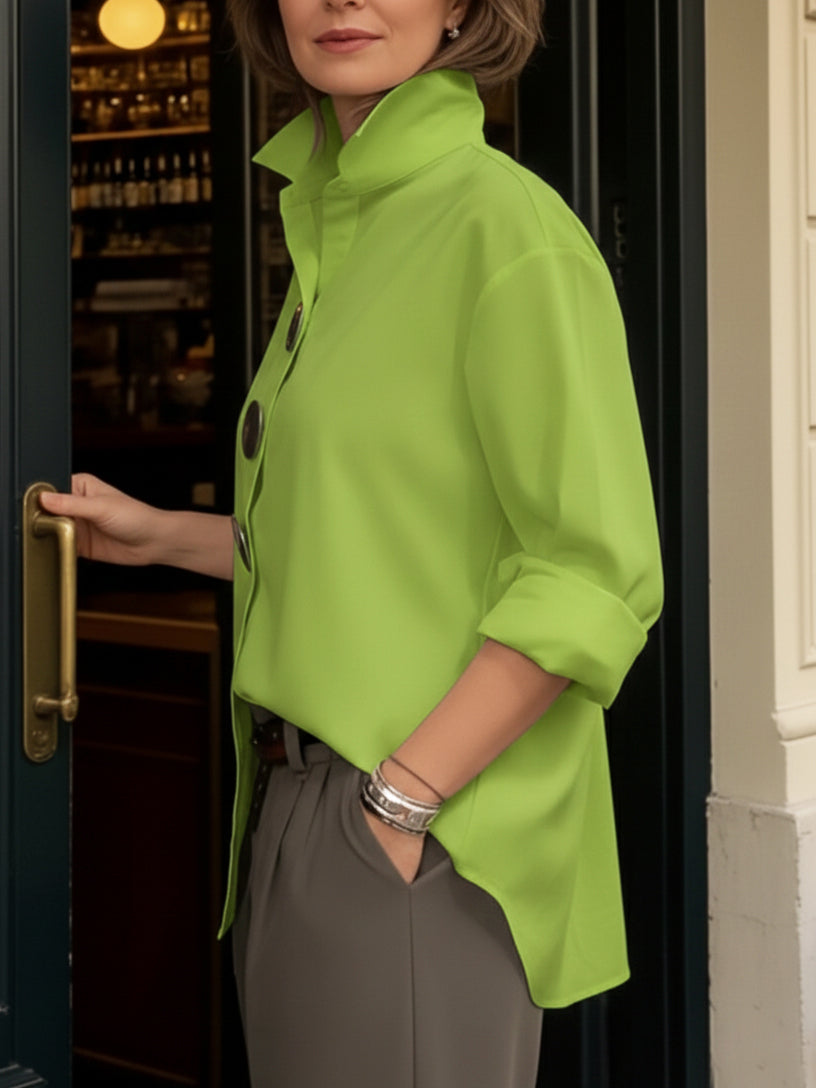 Elegant cotton and linen blouse with a stand-up collar and metal buttons