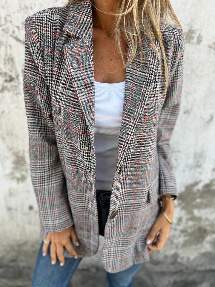 Casual checkered jacket with lapels