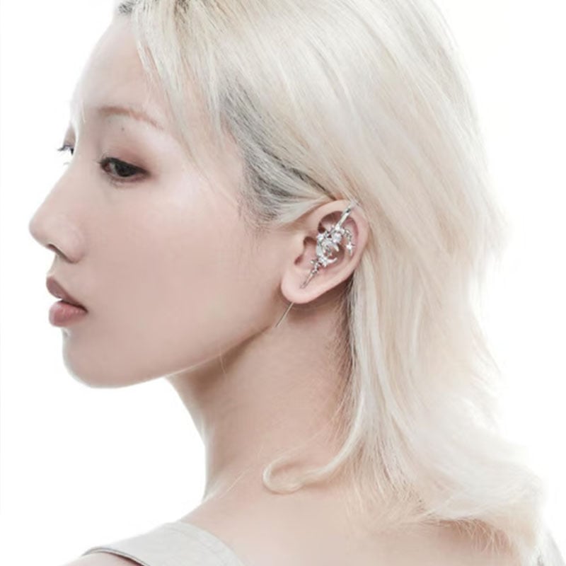MYTH OF THE MOON Ear Hook Needle Piercing Earring